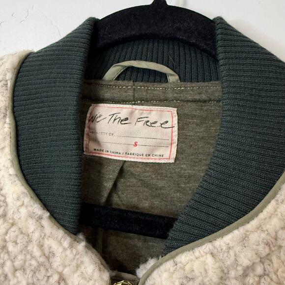 Free People We The Free Women's Rivington Sherpa Jacket Fleece Cream Green Small - Picture 2 of 9
